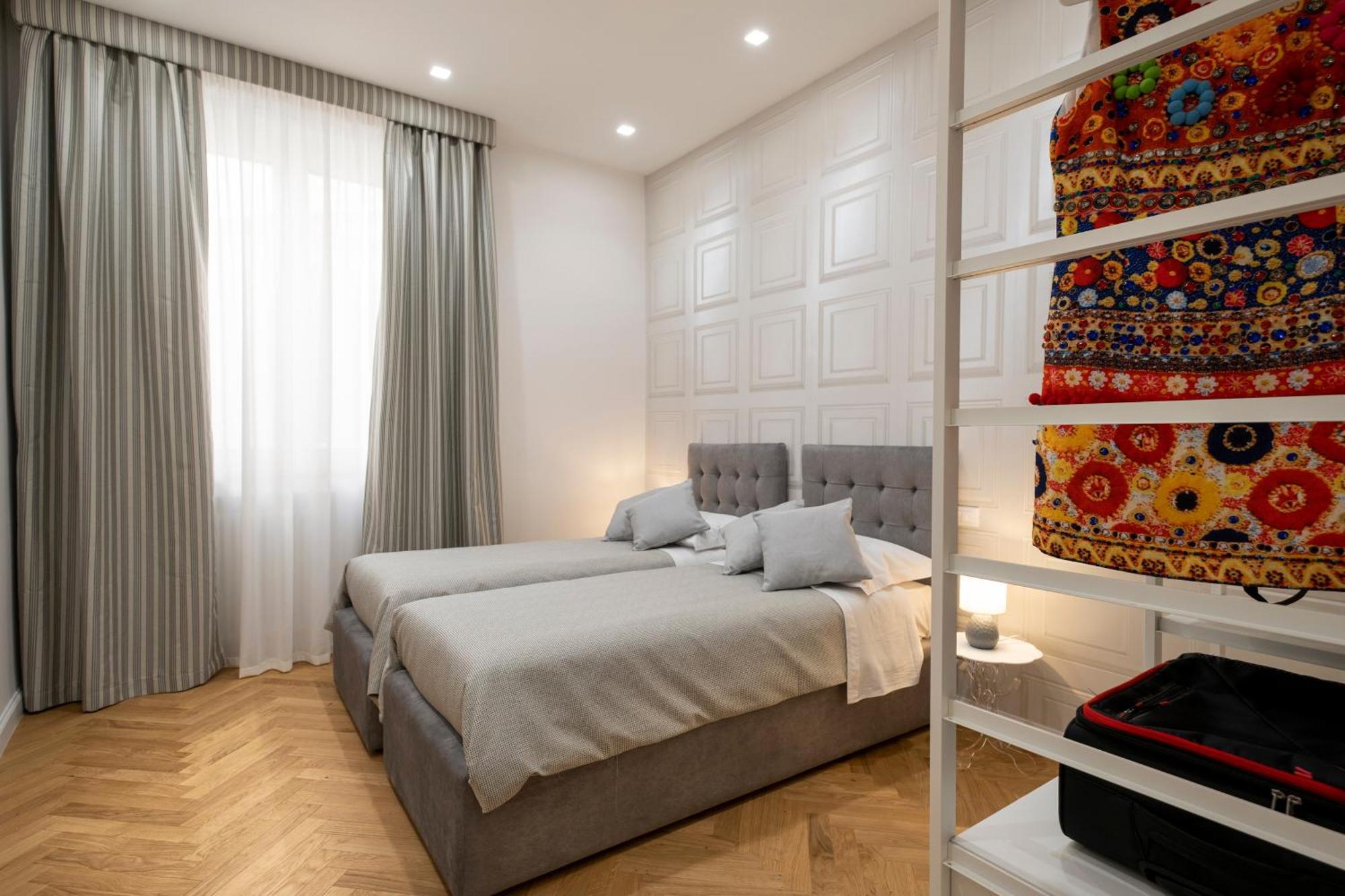 Palace Ducrot Palermo Luaran gambar
